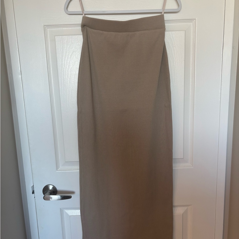 Chic Tan Pencil Skirt for Women